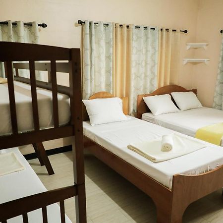 Yogi-Homestay Koror Extérieur photo